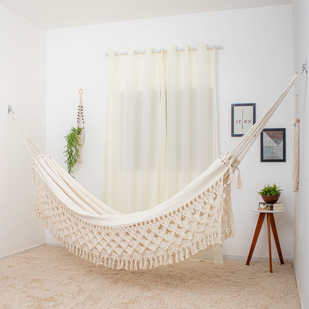 Beige Hammock With Handcrafted Macramé – 165in x 65 in