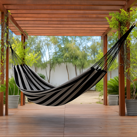 Black and White Double Hammock – 153 in x 59 in