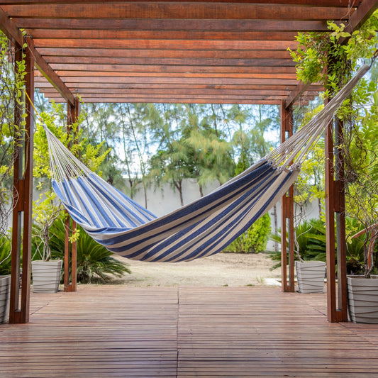 Blue and Beige Hammock – 1,53 in x 59 in